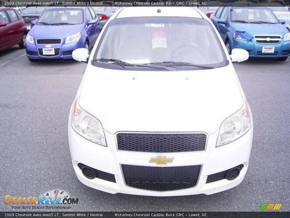 2009 Chevrolet Aveo Aveo5 LT Summit White / Neutral Photo #6