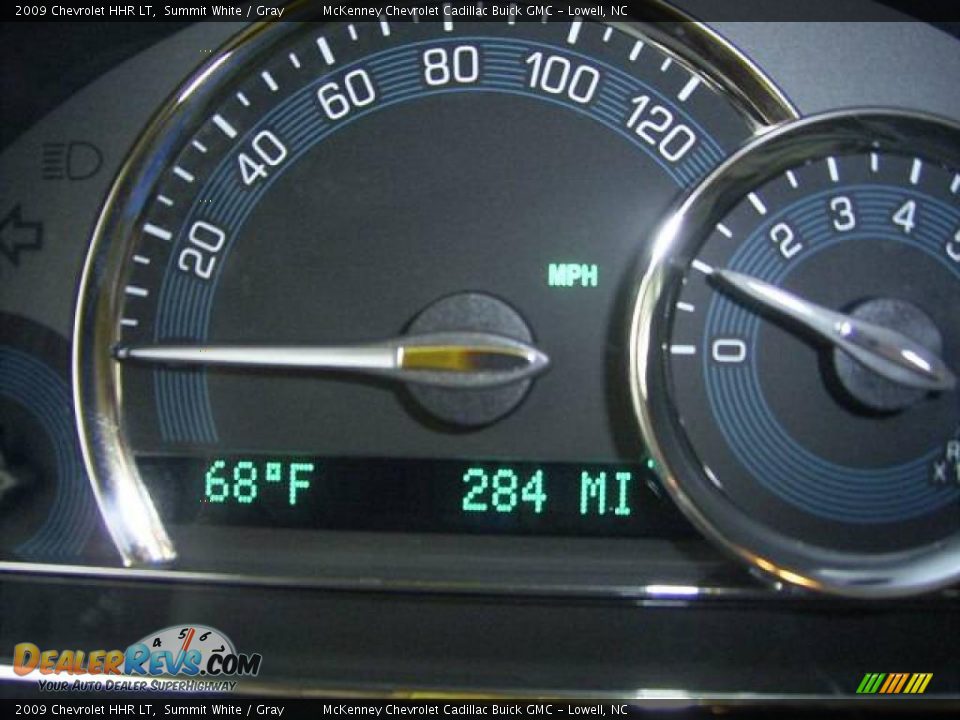 2009 Chevrolet HHR LT Summit White / Gray Photo #23