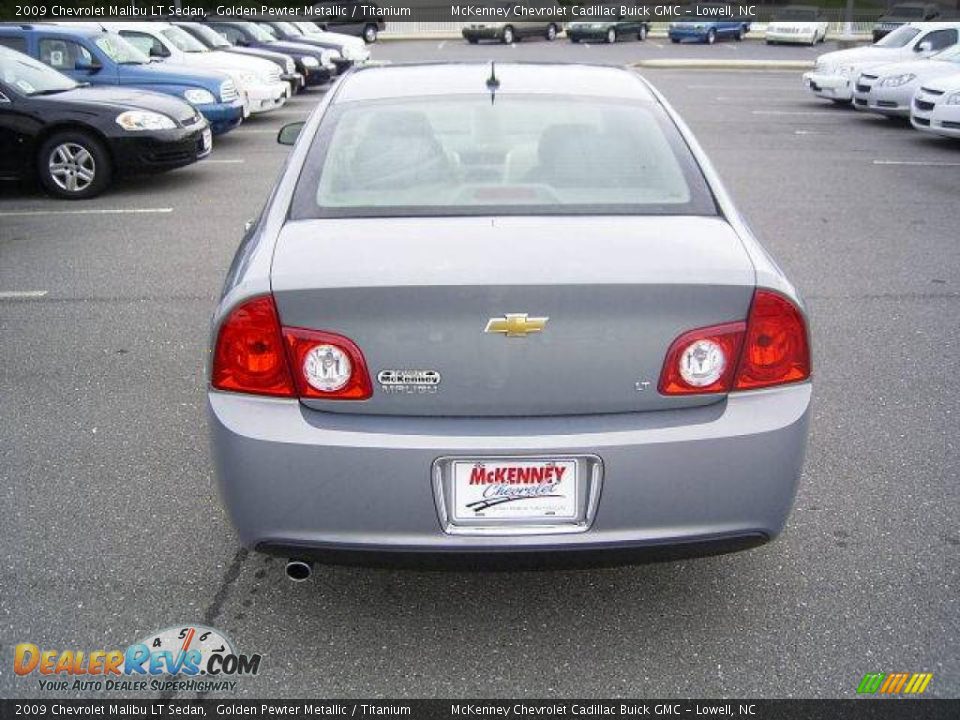 2009 Chevrolet Malibu LT Sedan Golden Pewter Metallic / Titanium Photo #3