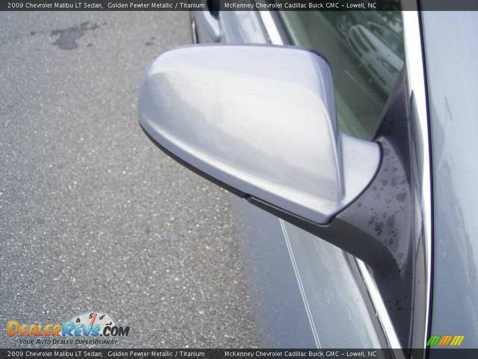 2009 Chevrolet Malibu LT Sedan Golden Pewter Metallic / Titanium Photo #18