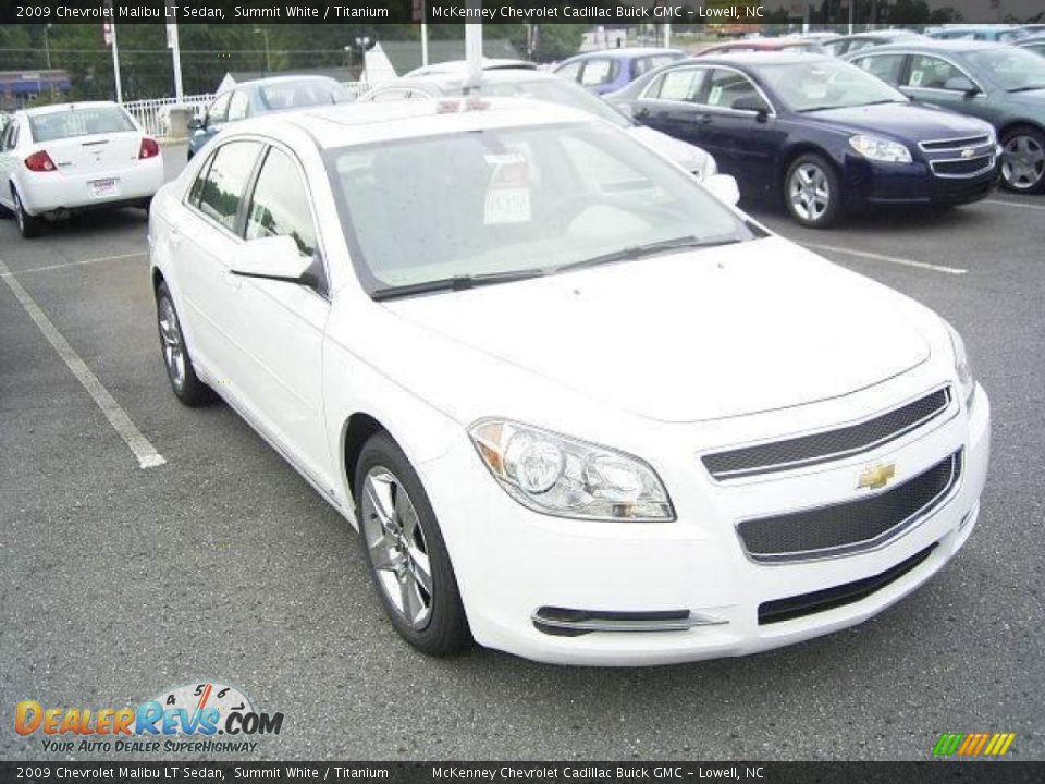 2009 Chevrolet Malibu LT Sedan Summit White / Titanium Photo #5