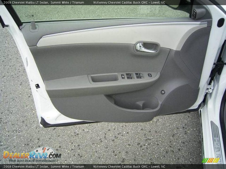 2009 Chevrolet Malibu LT Sedan Summit White / Titanium Photo #7