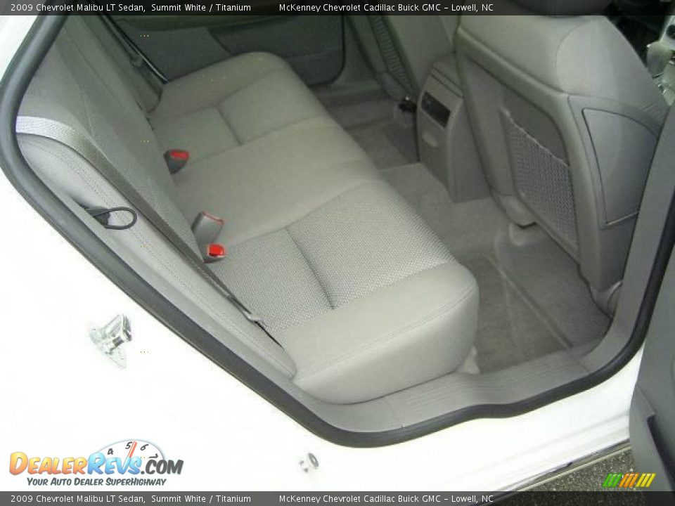 2009 Chevrolet Malibu LT Sedan Summit White / Titanium Photo #12