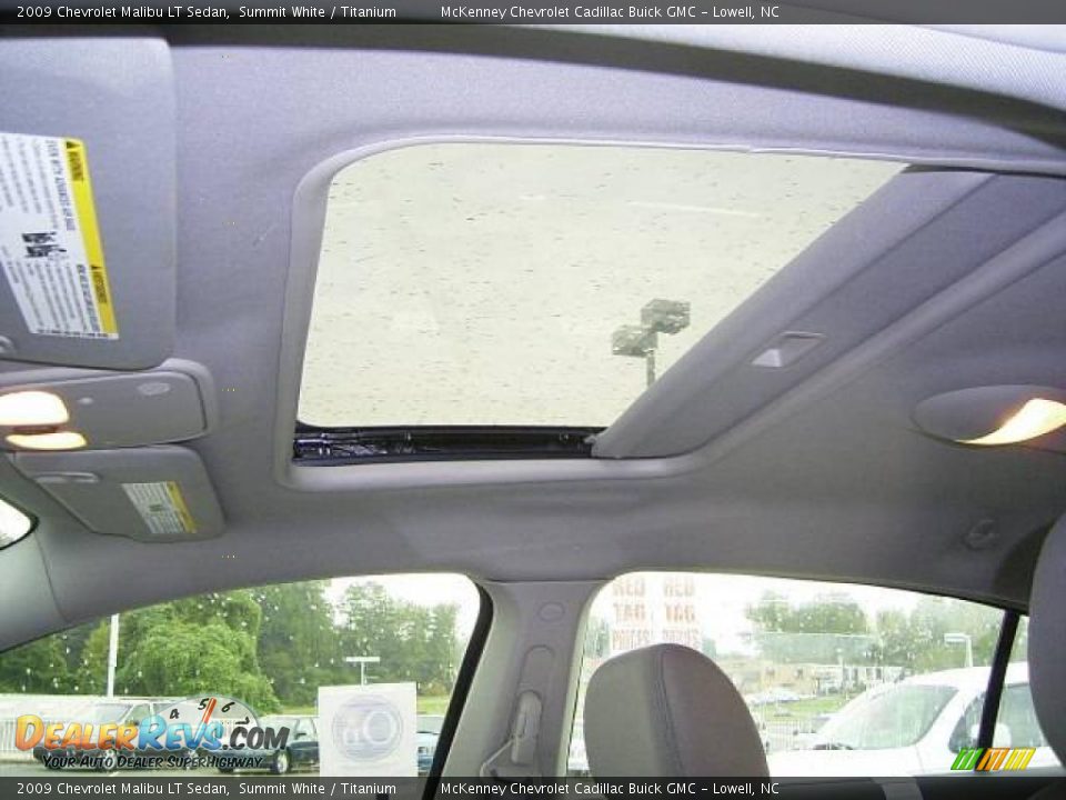 2009 Chevrolet Malibu LT Sedan Summit White / Titanium Photo #21