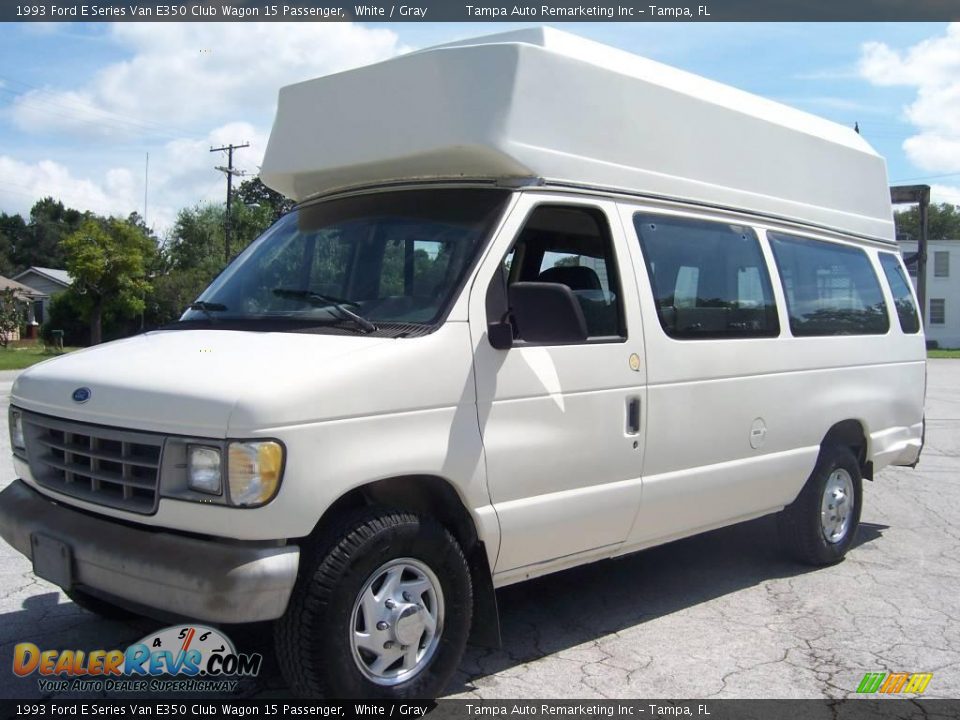 1993 Ford E Series Van E350 Club Wagon 15 Passenger White / Gray Photo #6