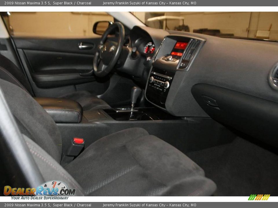 2009 Nissan Maxima 3.5 S Super Black / Charcoal Photo #30
