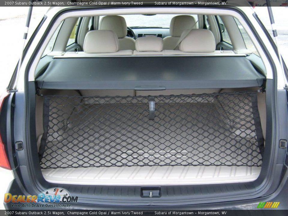 2007 Subaru Outback 2.5i Wagon Champagne Gold Opal / Warm Ivory Tweed Photo #14
