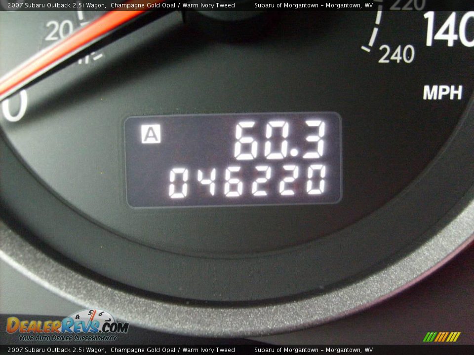 2007 Subaru Outback 2.5i Wagon Champagne Gold Opal / Warm Ivory Tweed Photo #20