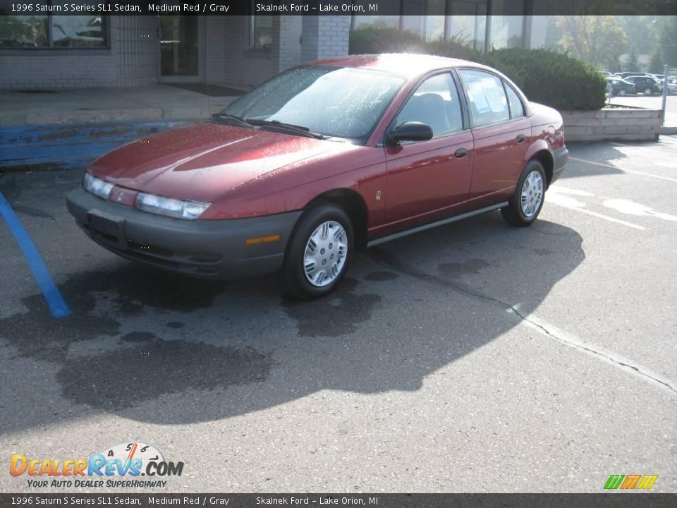 1996 Saturn S Series SL1 Sedan Medium Red / Gray Photo #2
