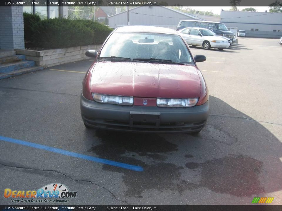 1996 Saturn S Series SL1 Sedan Medium Red / Gray Photo #4