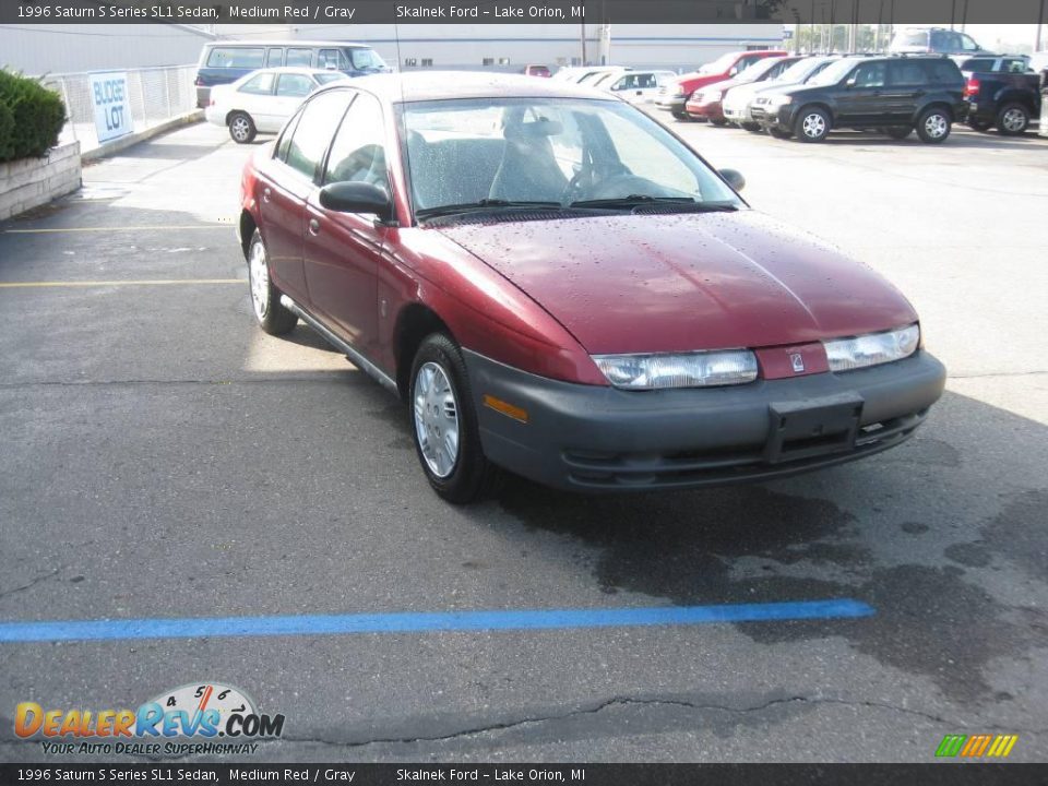 1996 Saturn S Series SL1 Sedan Medium Red / Gray Photo #5