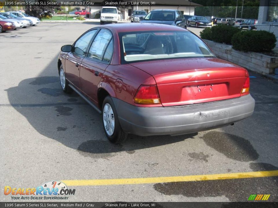 1996 Saturn S Series SL1 Sedan Medium Red / Gray Photo #12