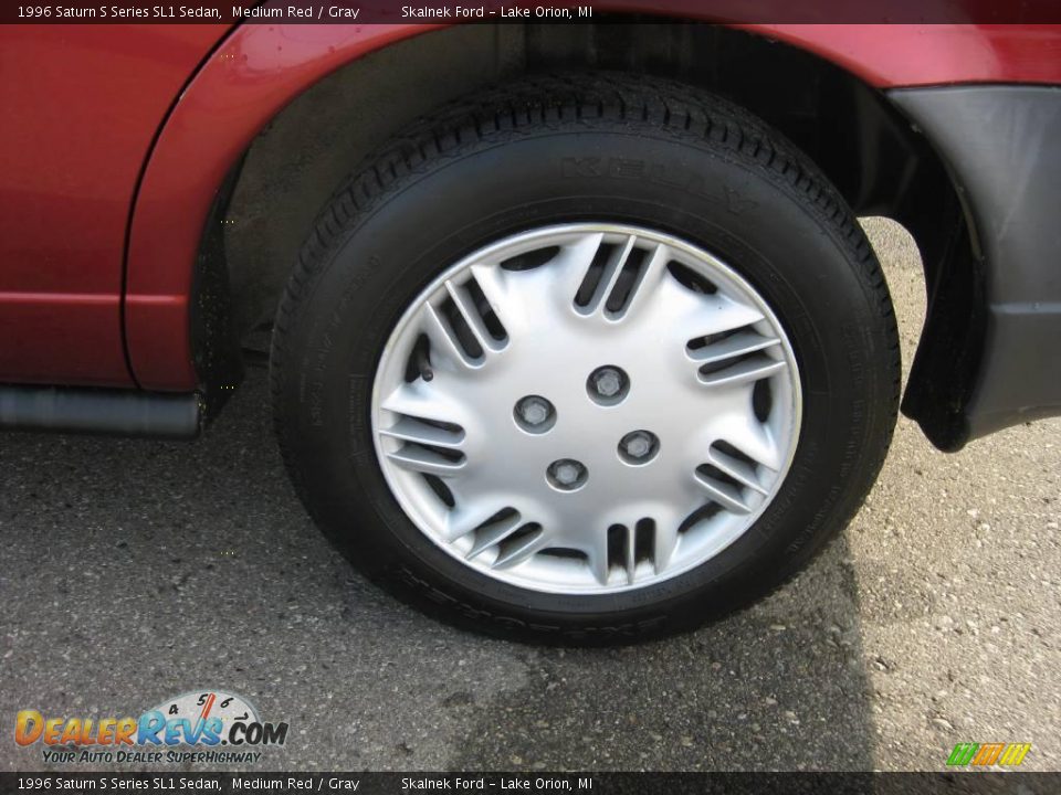 1996 Saturn S Series SL1 Sedan Medium Red / Gray Photo #14