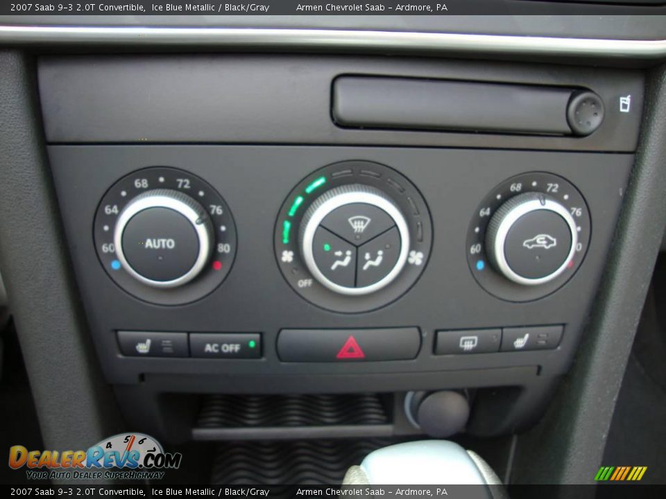 2007 Saab 9-3 2.0T Convertible Ice Blue Metallic / Black/Gray Photo #30