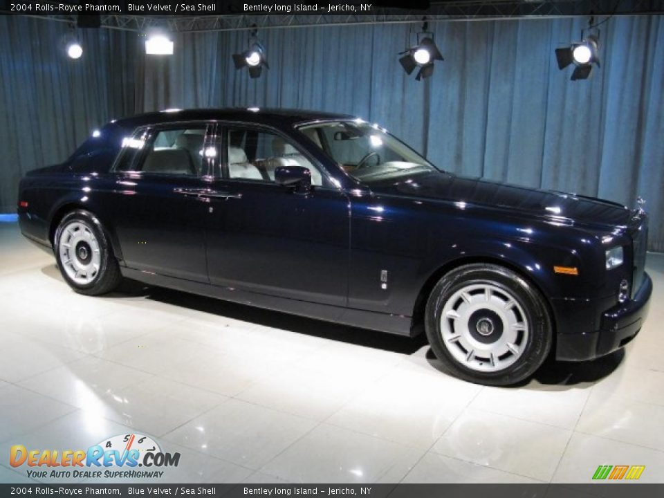 2004 Rolls-Royce Phantom Blue Velvet / Sea Shell Photo #3