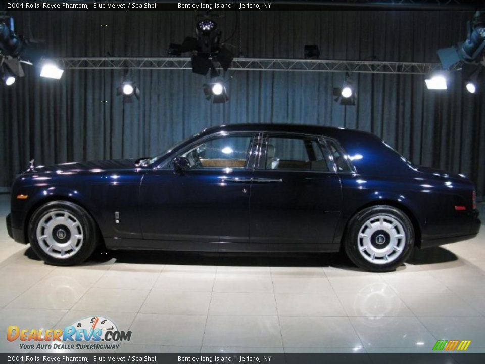 2004 Rolls-Royce Phantom Blue Velvet / Sea Shell Photo #19