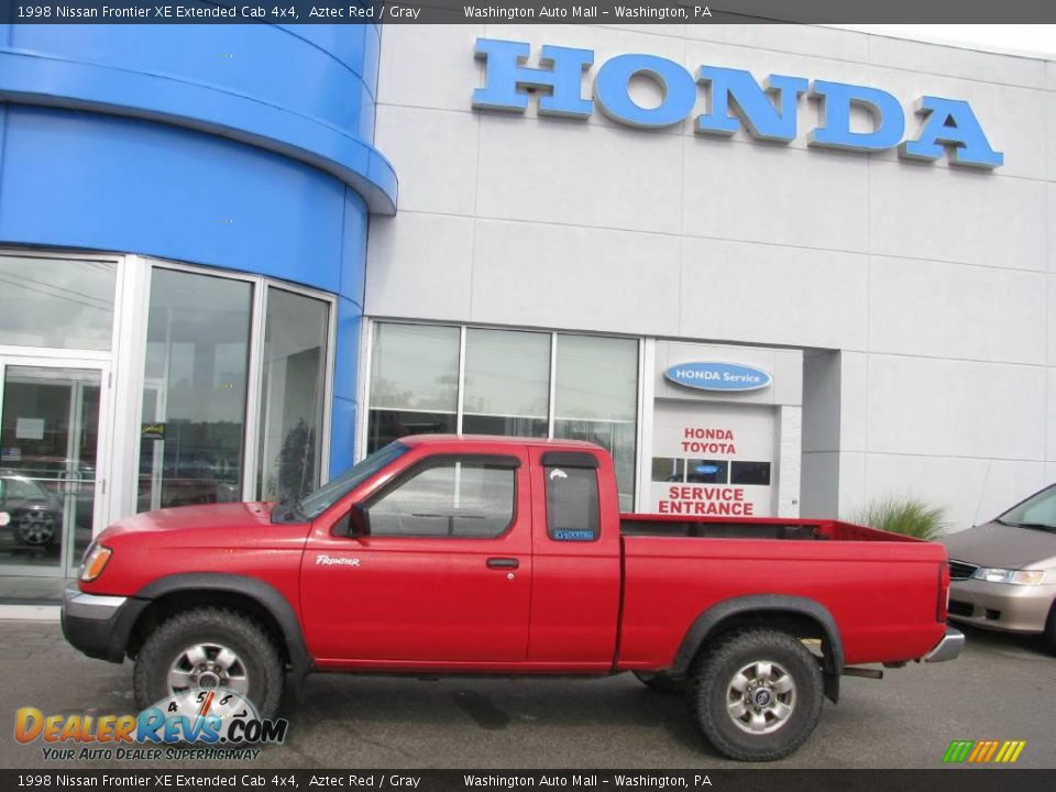 1998 Nissan Frontier XE Extended Cab 4x4 Aztec Red / Gray Photo #3