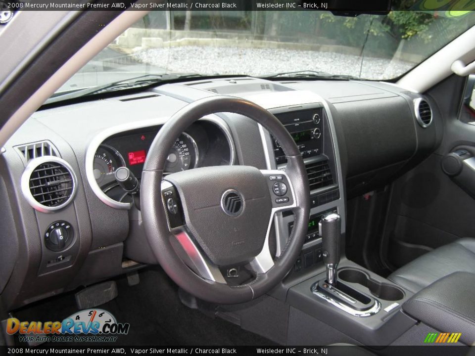 2008 Mercury Mountaineer Premier AWD Vapor Silver Metallic / Charcoal Black Photo #12