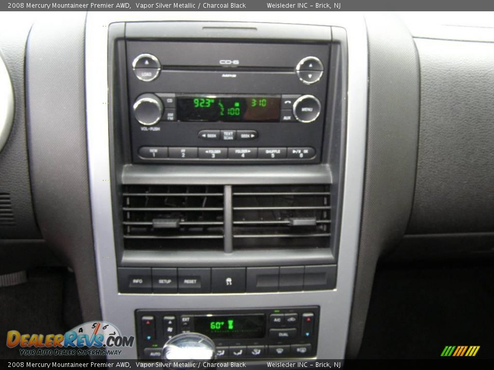 2008 Mercury Mountaineer Premier AWD Vapor Silver Metallic / Charcoal Black Photo #16