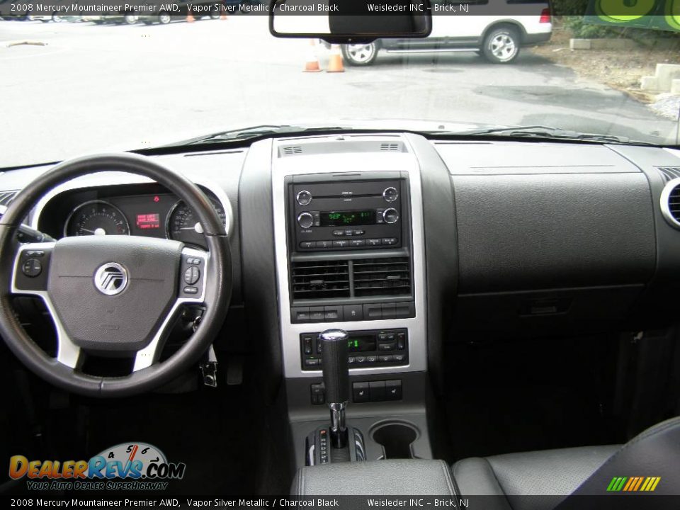 2008 Mercury Mountaineer Premier AWD Vapor Silver Metallic / Charcoal Black Photo #20