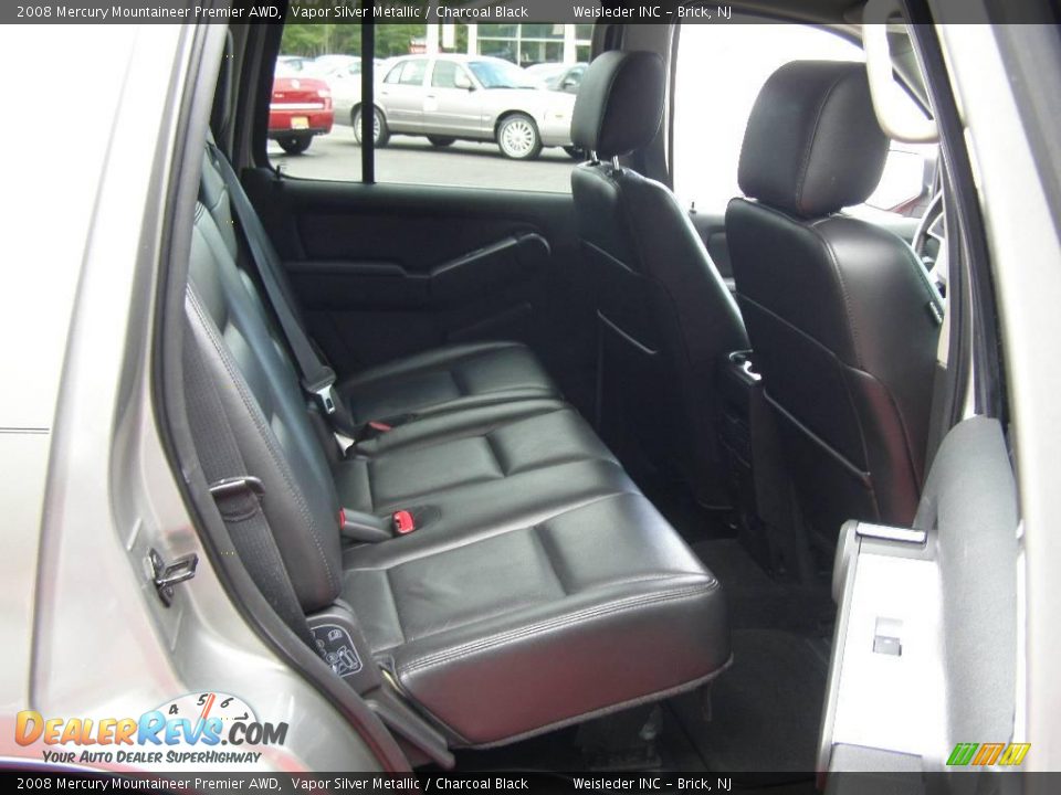 2008 Mercury Mountaineer Premier AWD Vapor Silver Metallic / Charcoal Black Photo #22