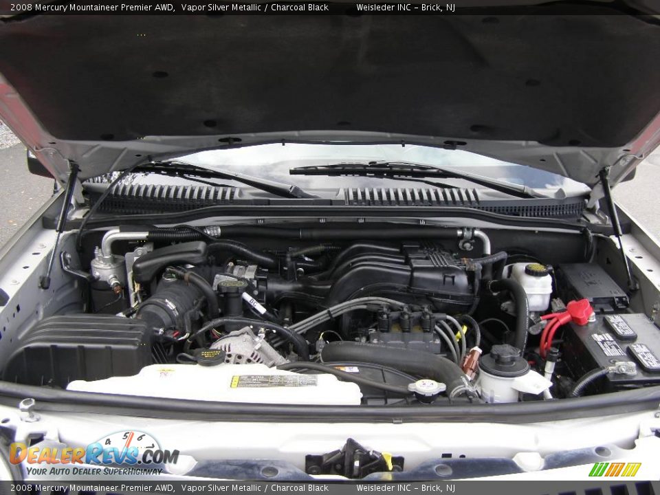 2008 Mercury Mountaineer Premier AWD Vapor Silver Metallic / Charcoal Black Photo #25