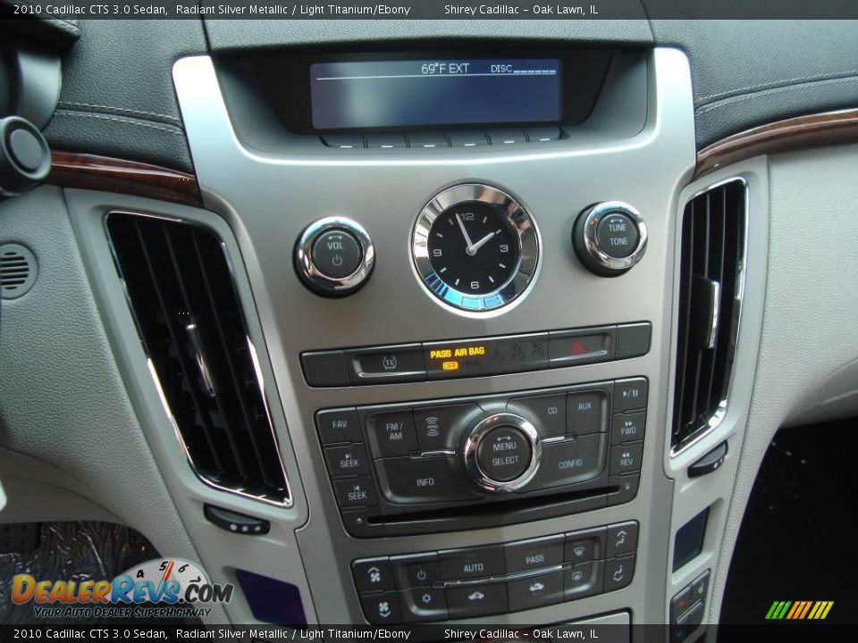 2010 Cadillac CTS 3.0 Sedan Radiant Silver Metallic / Light Titanium/Ebony Photo #15