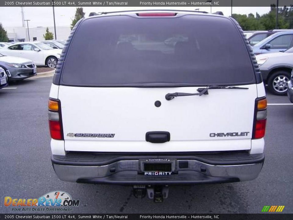 2005 Chevrolet Suburban 1500 LT 4x4 Summit White / Tan/Neutral Photo #3
