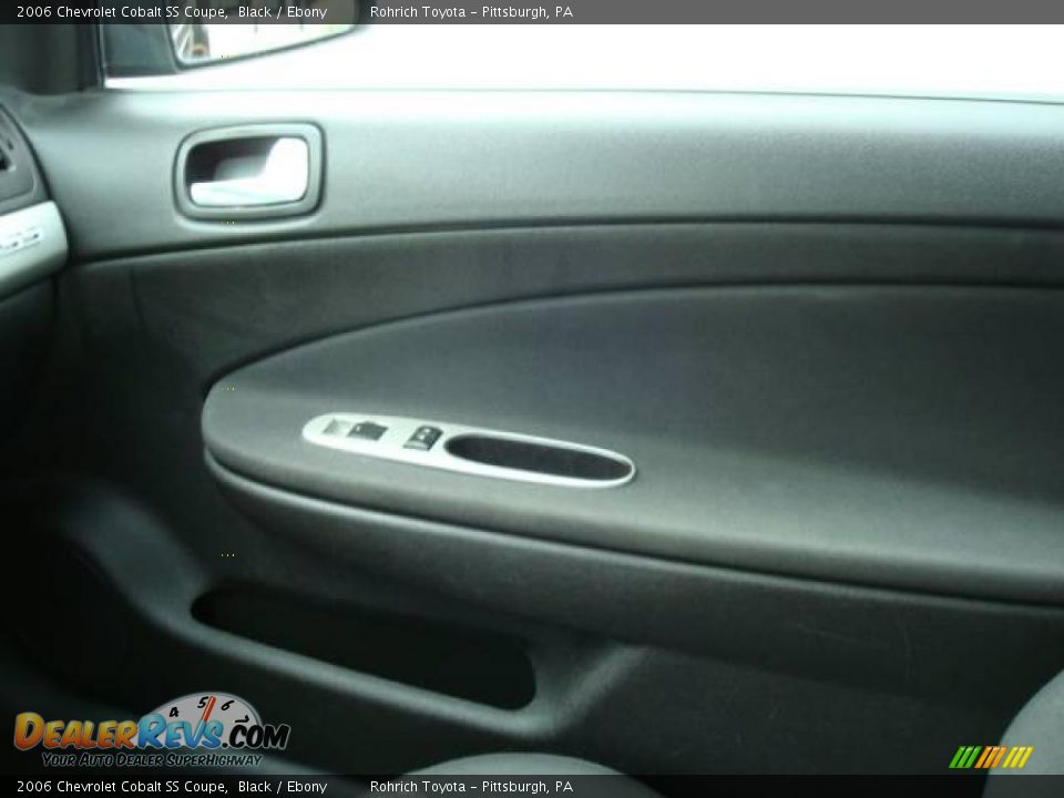 2006 Chevrolet Cobalt SS Coupe Black / Ebony Photo #17