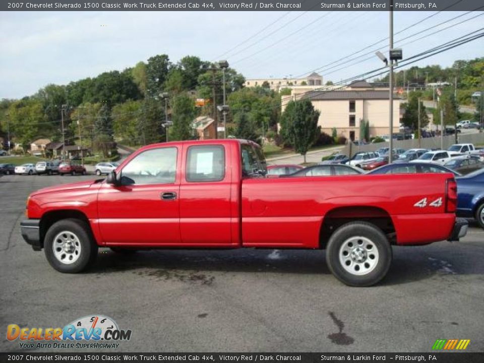 2007 Chevrolet Silverado 1500 Classic Work Truck Extended Cab 4x4 Victory Red / Dark Charcoal Photo #6