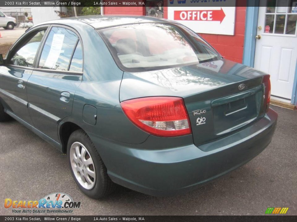 2003 Kia Rio Sedan Willow Green / Beige Photo #11