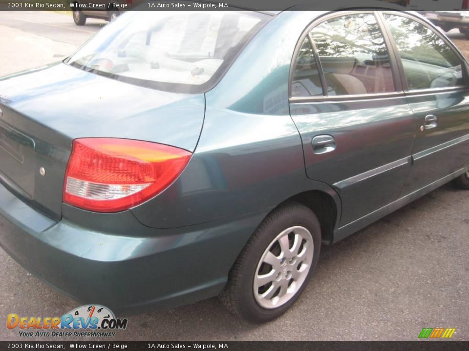 2003 Kia Rio Sedan Willow Green / Beige Photo #14
