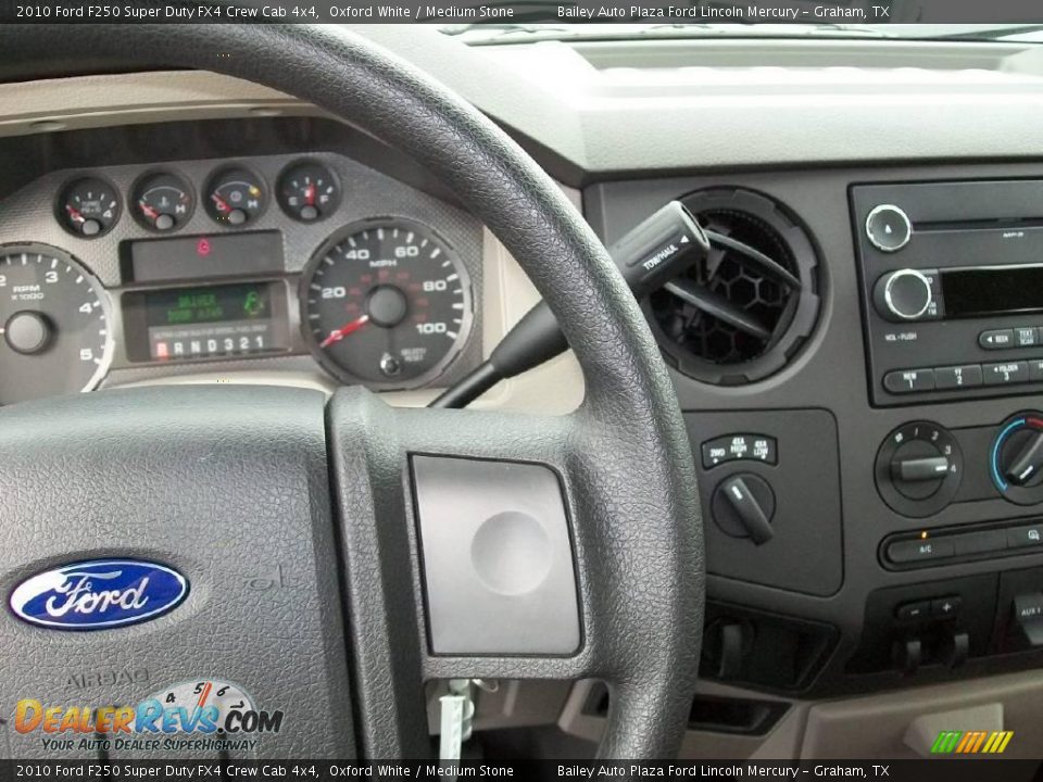 2010 Ford F250 Super Duty FX4 Crew Cab 4x4 Oxford White / Medium Stone Photo #3
