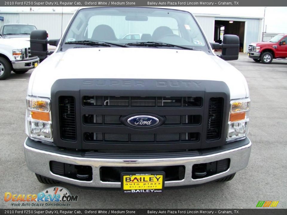 2010 Ford F250 Super Duty XL Regular Cab Oxford White / Medium Stone Photo #1