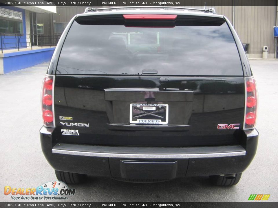 2009 GMC Yukon Denali AWD Onyx Black / Ebony Photo #5