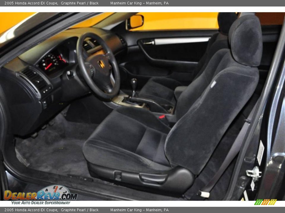 2005 Honda Accord EX Coupe Graphite Pearl / Black Photo #11