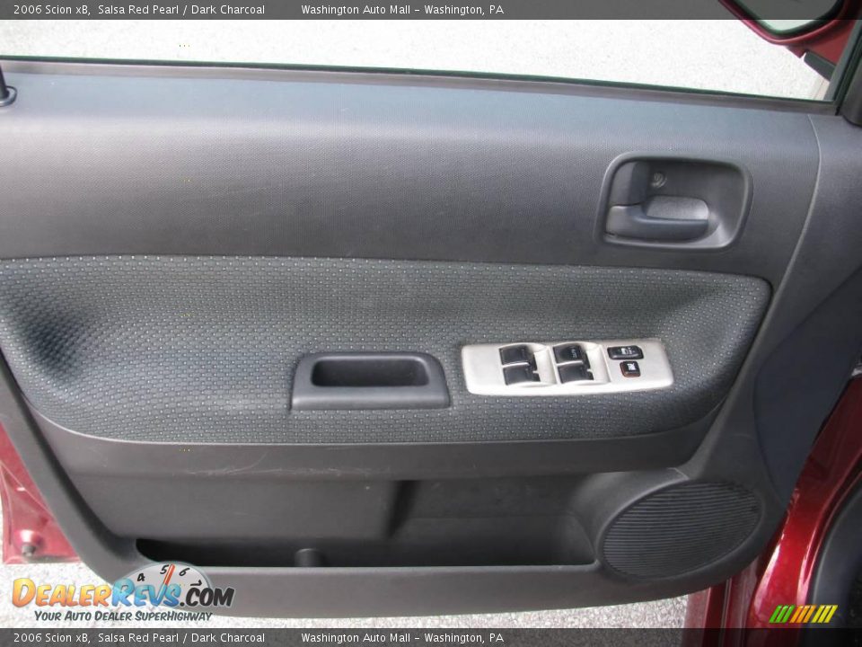 2006 Scion xB Salsa Red Pearl / Dark Charcoal Photo #10