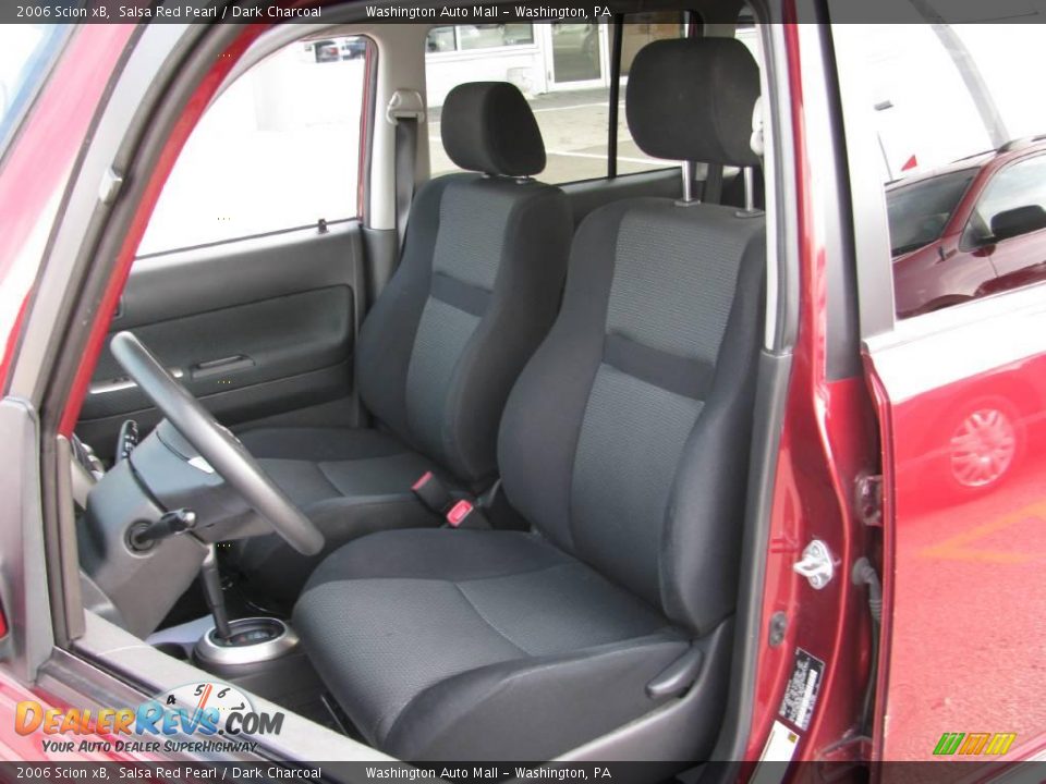 2006 Scion xB Salsa Red Pearl / Dark Charcoal Photo #12