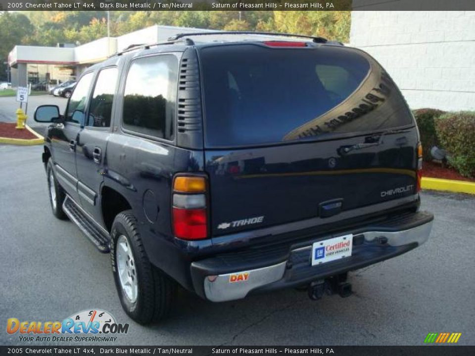 2005 Chevrolet Tahoe LT 4x4 Dark Blue Metallic / Tan/Neutral Photo #2