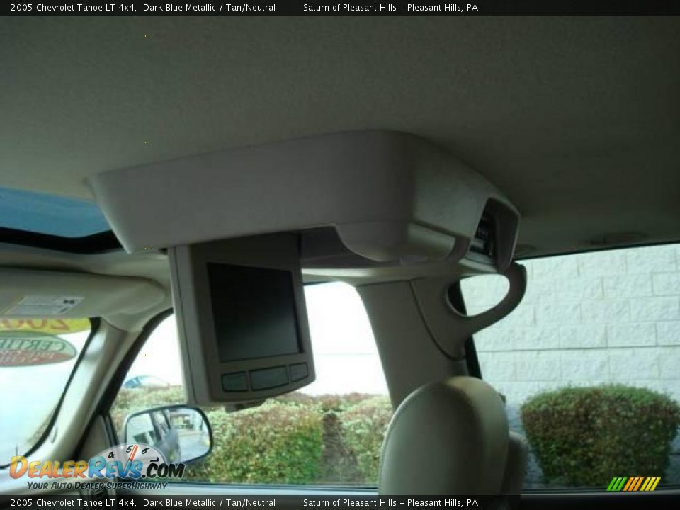 2005 Chevrolet Tahoe LT 4x4 Dark Blue Metallic / Tan/Neutral Photo #10