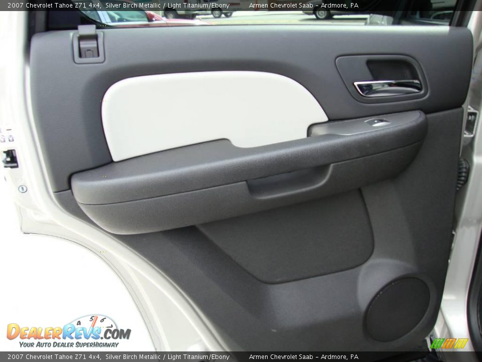 2007 Chevrolet Tahoe Z71 4x4 Silver Birch Metallic / Light Titanium/Ebony Photo #24