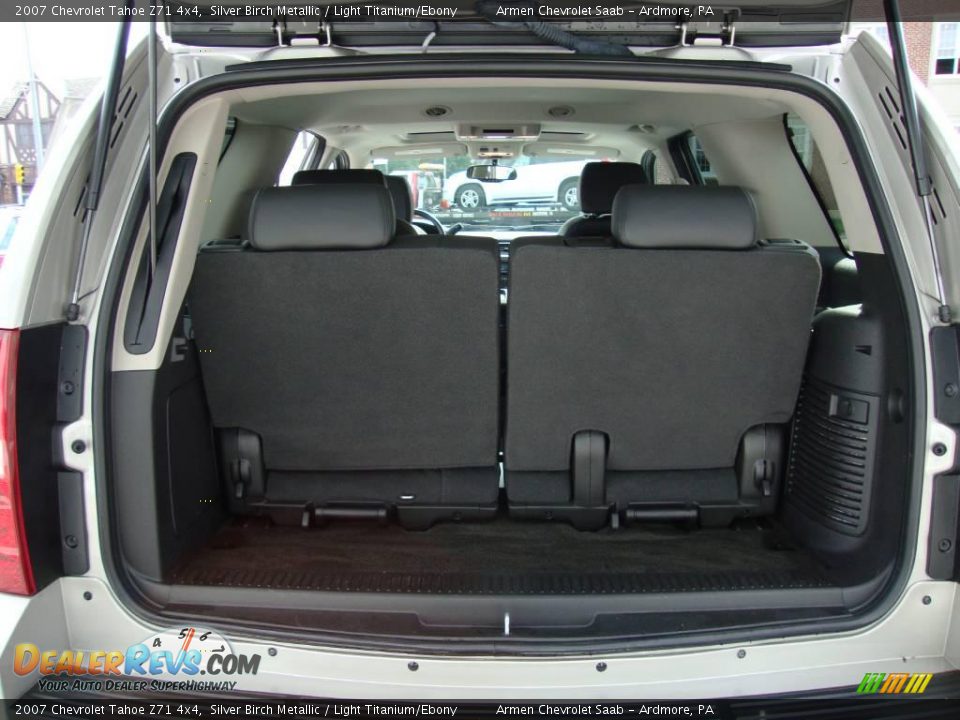 2007 Chevrolet Tahoe Z71 4x4 Silver Birch Metallic / Light Titanium/Ebony Photo #25