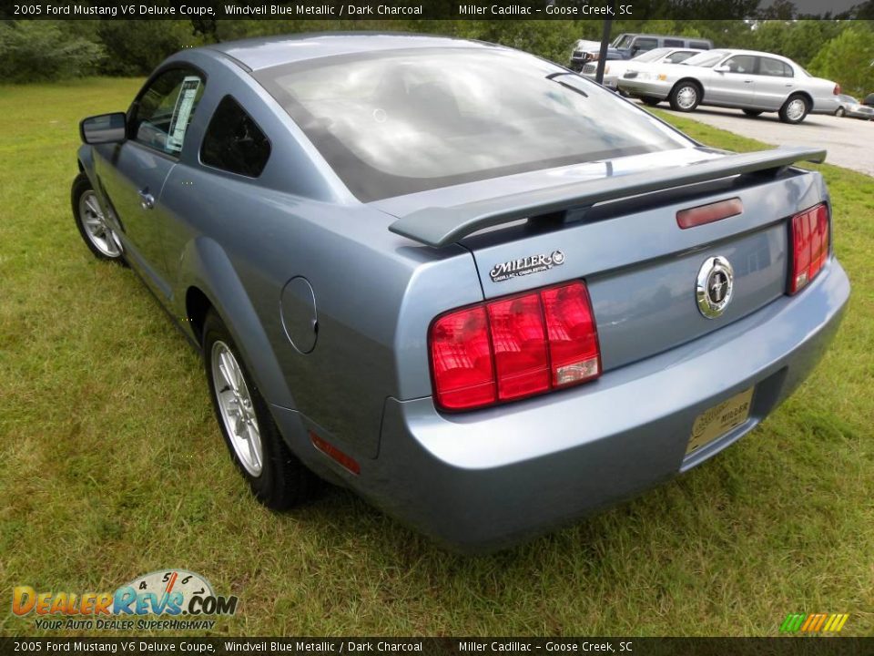 2005 Ford Mustang V6 Deluxe Coupe Windveil Blue Metallic / Dark Charcoal Photo #12