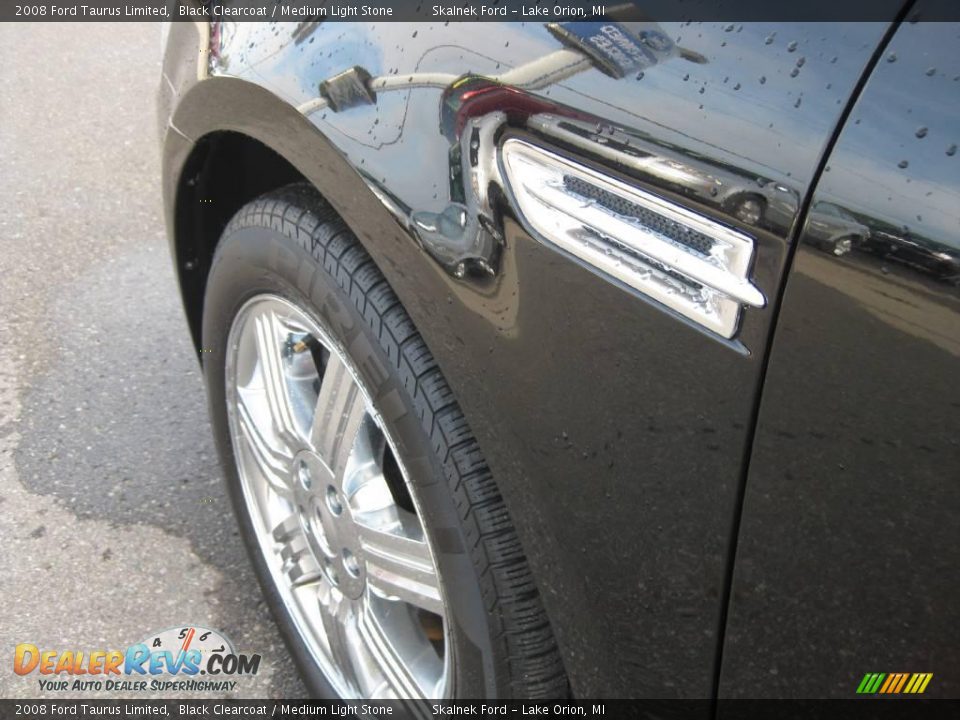 2008 Ford Taurus Limited Black Clearcoat / Medium Light Stone Photo #18