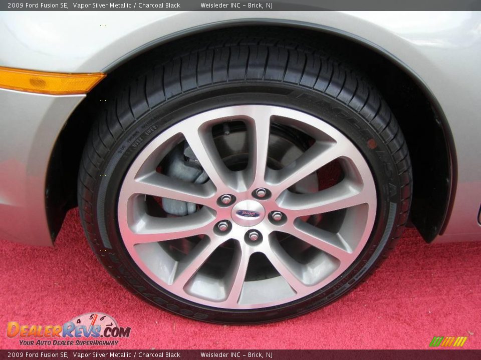 2009 Ford Fusion SE Vapor Silver Metallic / Charcoal Black Photo #9