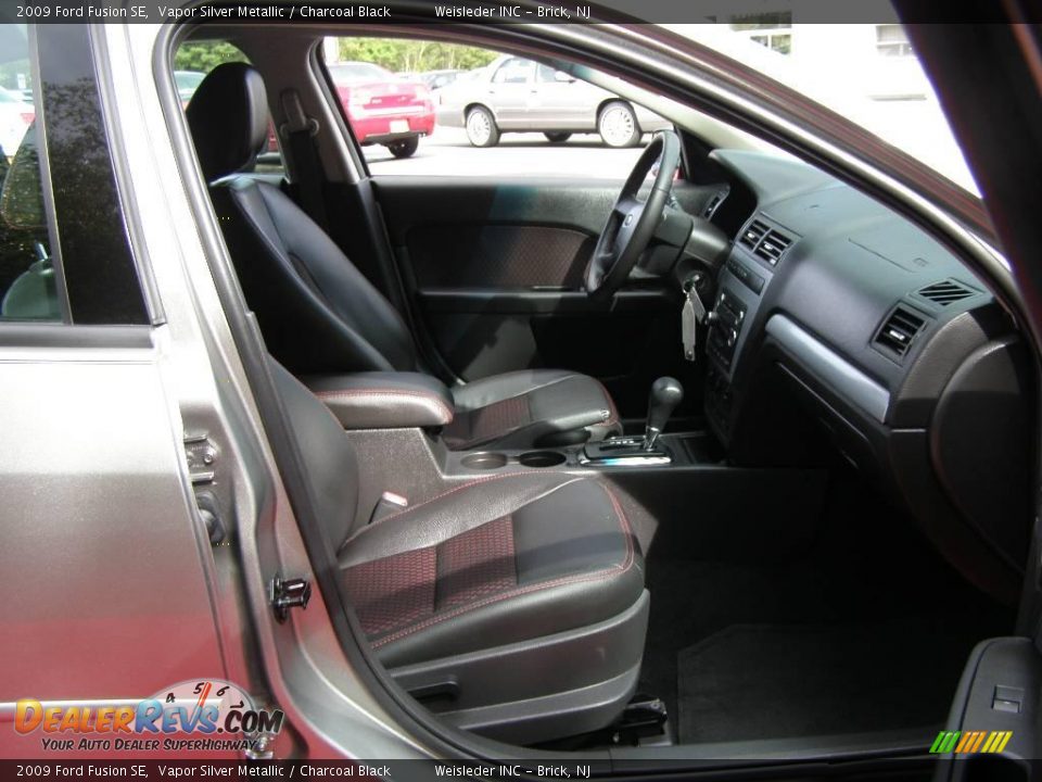 2009 Ford Fusion SE Vapor Silver Metallic / Charcoal Black Photo #23