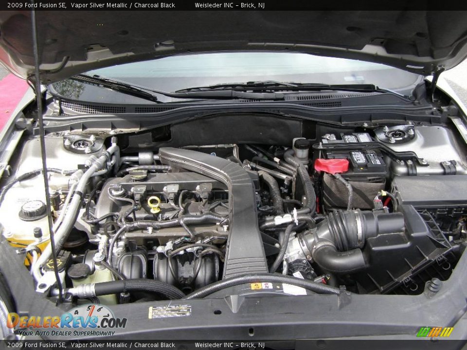 2009 Ford Fusion SE Vapor Silver Metallic / Charcoal Black Photo #24