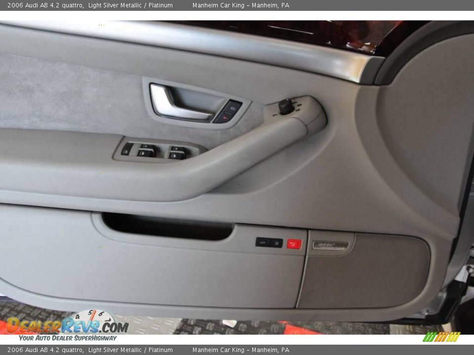 2006 Audi A8 4.2 quattro Light Silver Metallic / Platinum Photo #11