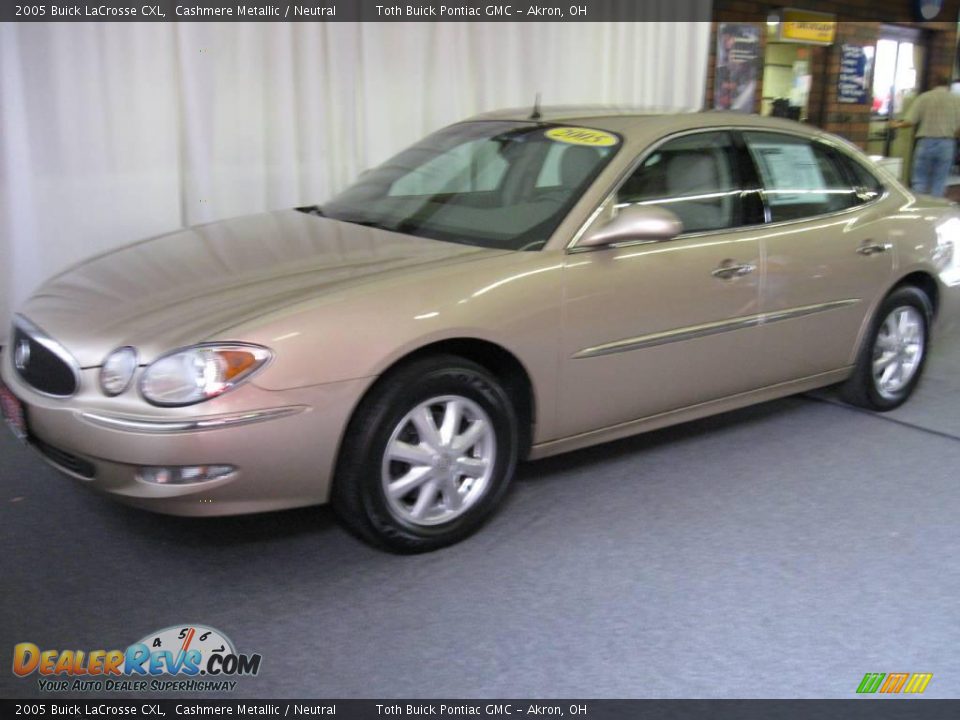 2005 Buick LaCrosse CXL Cashmere Metallic / Neutral Photo #16