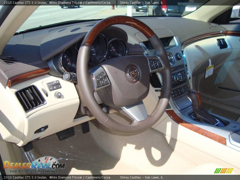 2010 Cadillac CTS 3.0 Sedan White Diamond Tricoat / Cashmere/Cocoa Photo #10